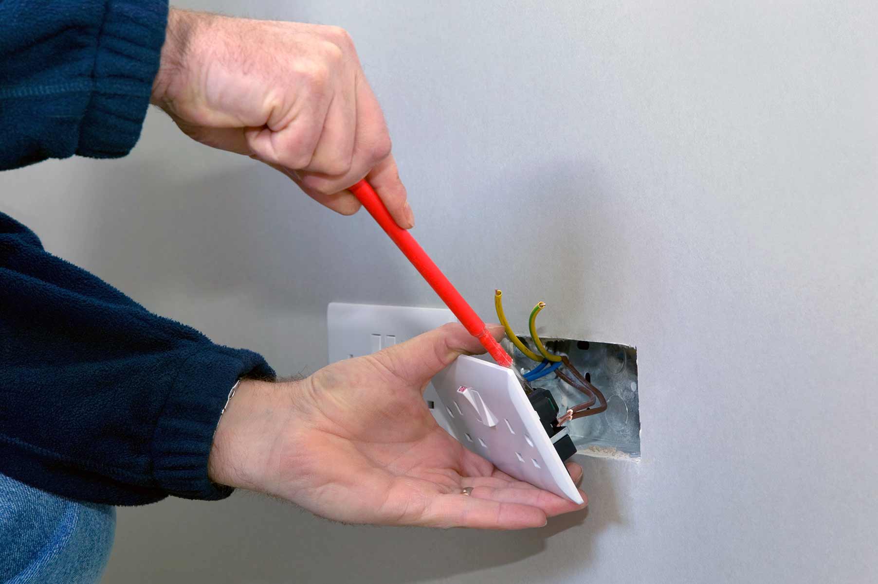Our electricians can install plug sockets for domestic and commercial proeprties in Appleton and the local area. 